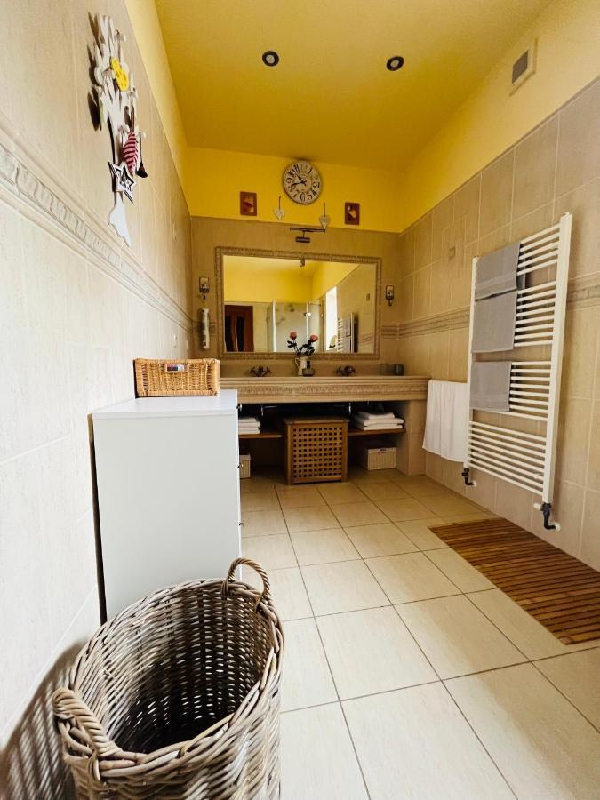 Apartman U Smrku Dvůr Králové nad Labem Exteriör bild