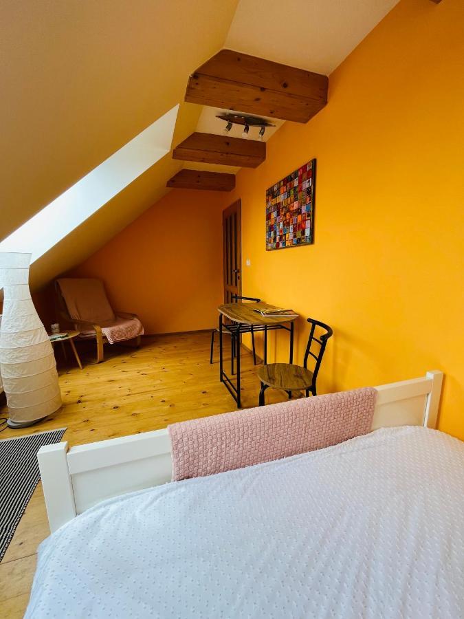 Apartman U Smrku Dvůr Králové nad Labem Exteriör bild